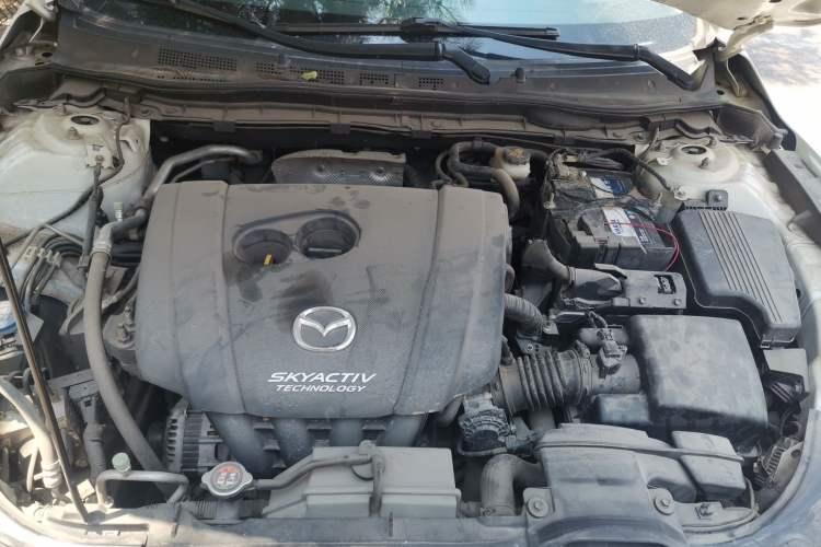 Used Mazda Atenza 2015 2.0L Blue Sky Luxury Edition Engine Bay