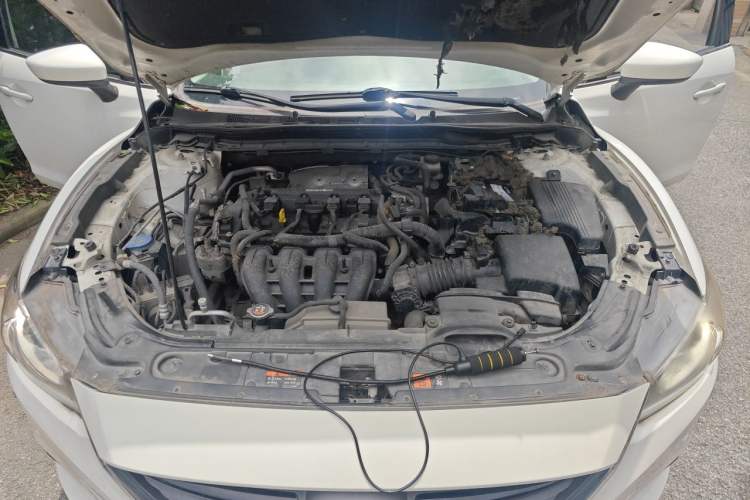 Used Mazda Atenza 2015 2.0L Blue Sky Luxury Edition Engine Bay