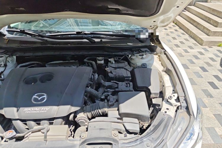 Used Mazda Atenza 2015 2.0L Blue Sky Luxury Edition Engine Bay Left