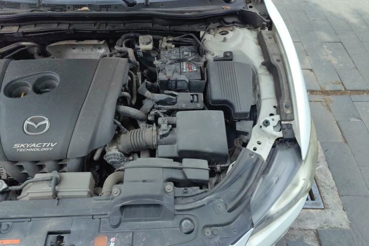 Used Mazda Atenza 2015 2.0L Blue Sky Luxury Edition Engine Bay Left