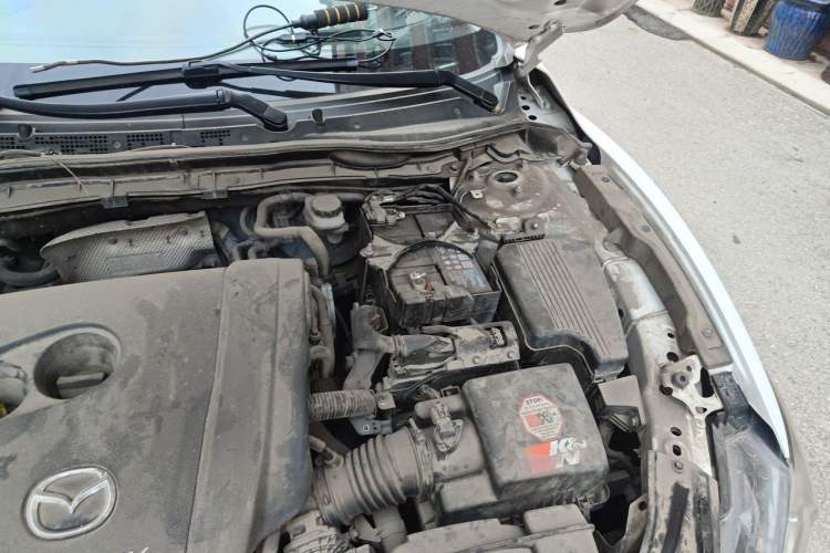Used Mazda Atenza 2015 2.5L Blue Sky Prestige Edition Engine Bay Left