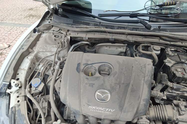 Used Mazda Atenza 2015 2.5L Blue Sky Prestige Edition Engine Bay Right