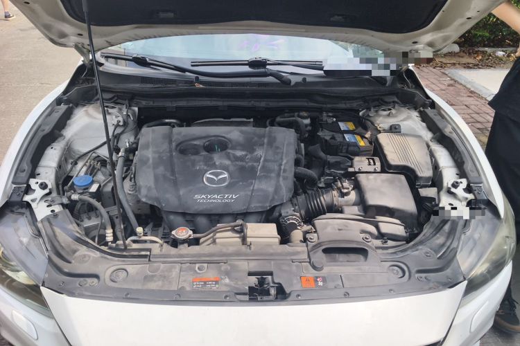 Used Mazda Atenza 2015 2.5L Blue Sky Prestige Edition Engine Bay