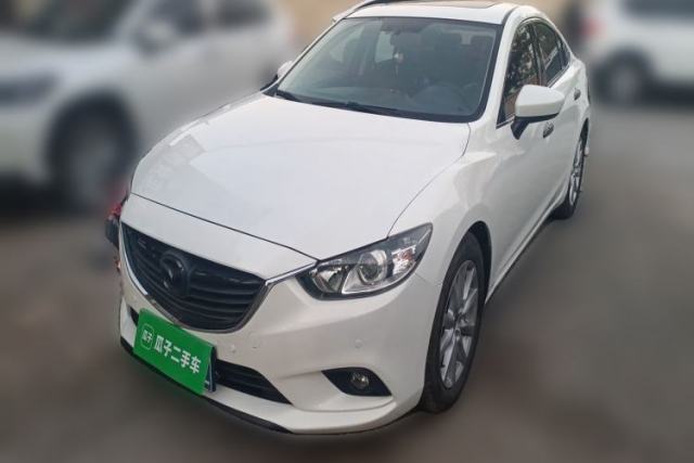 Mazda Atenza 2015 2.0L Blue Sky Luxury Edition usado