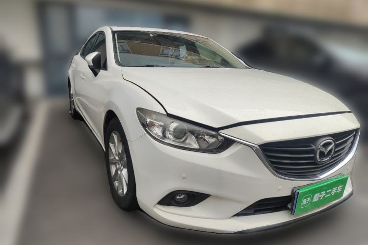 Used Mazda Atenza 2015 2.0L Blue Sky Luxury Edition Front Right 45 Deg