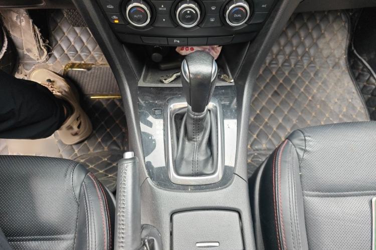 Used Mazda Atenza 2015 2.0L Blue Sky Luxury Edition Gear Lever