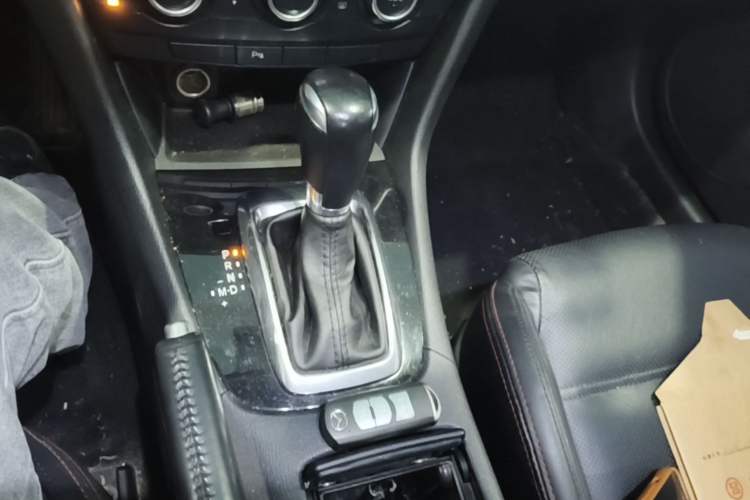 Used Mazda Atenza 2015 2.5L Blue Sky Sport Edition Gear Lever