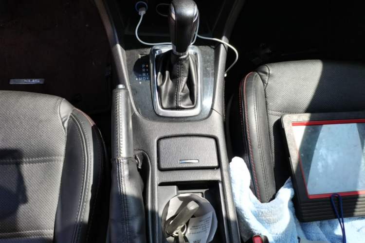 Used Mazda Atenza 2015 2.5L Blue Sky Sport Edition Gear Lever