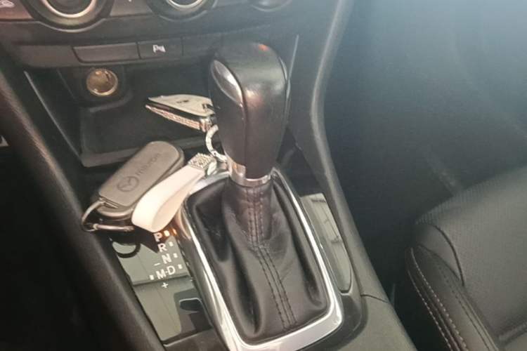 Used Mazda Atenza 2015 2.5L Blue Sky Sport Edition Gear Lever
