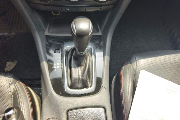 Used Mazda Atenza 2015 2.0L Blue Sky Luxury Edition Gear Lever