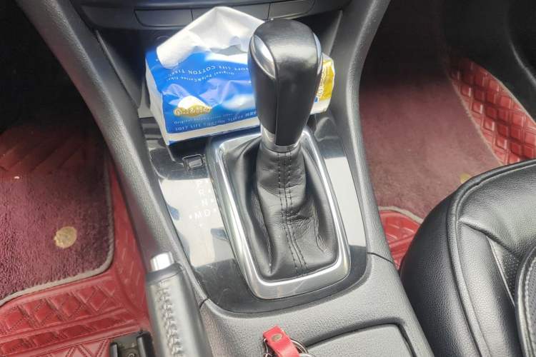 Used Mazda Atenza 2015 2.0L Blue Sky Luxury Edition Gear Lever