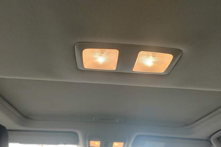 Used Mazda Atenza 2015 2.0L Blue Sky Luxury Edition Headliner