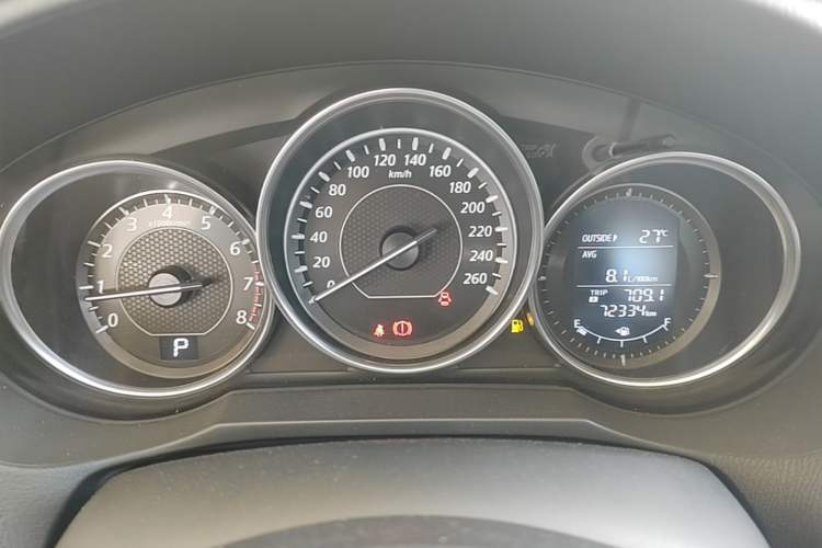 Used Mazda Atenza 2015 2.0L Blue Sky Luxury Edition Instrument Cluster