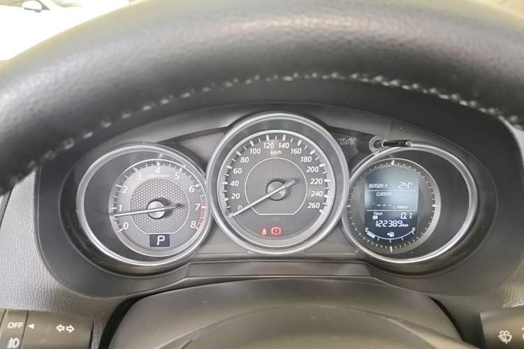 Used Mazda Atenza 2015 2.0L Blue Sky Fashion Edition Instrument Cluster