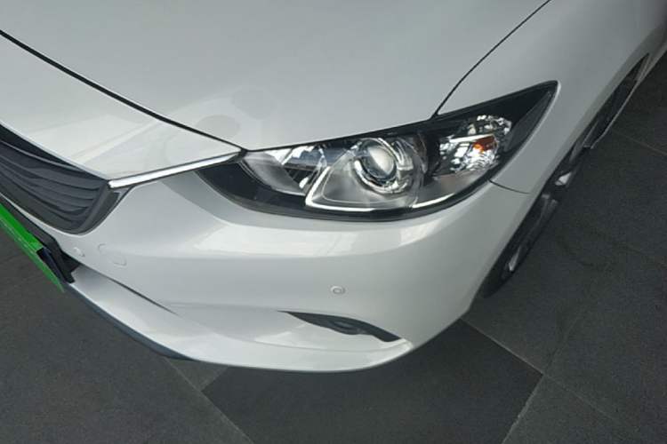 Used Mazda Atenza 2015 2.5L Blue Sky Sport Edition Left Front Headlight