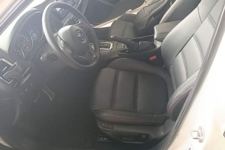 Used Mazda Atenza 2015 2.5L Blue Sky Sport Edition Left Front Seat