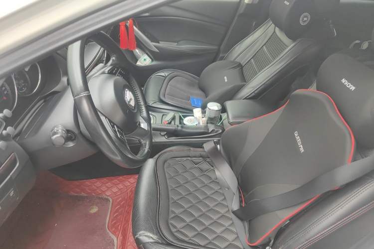 Used Mazda Atenza 2015 2.0L Blue Sky Luxury Edition Left Front Seat