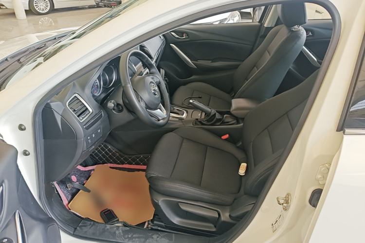 Used Mazda Atenza 2015 2.0L Blue Sky Fashion Edition Left Front Seat