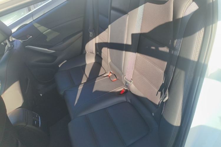 Used Mazda Atenza 2015 2.0L Blue Sky Luxury Edition Left Rear Seat