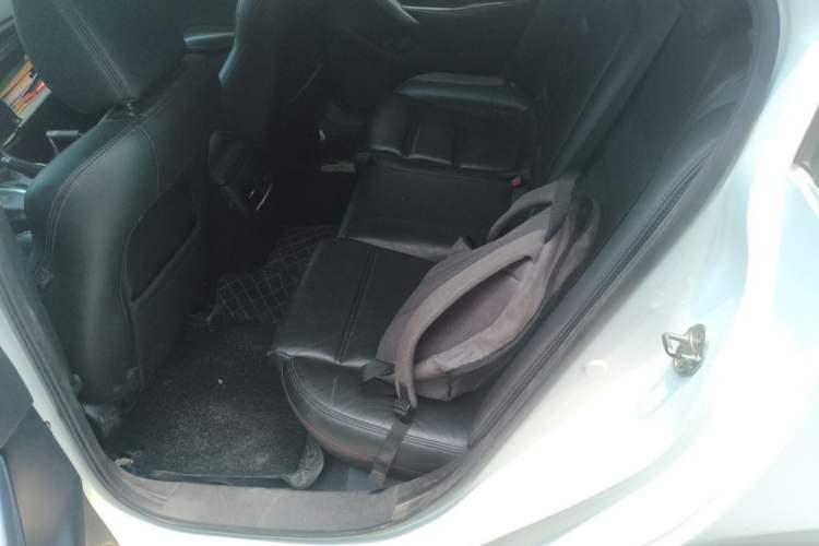 Used Mazda Atenza 2015 2.5L Blue Sky Sport Edition Left Rear Seat