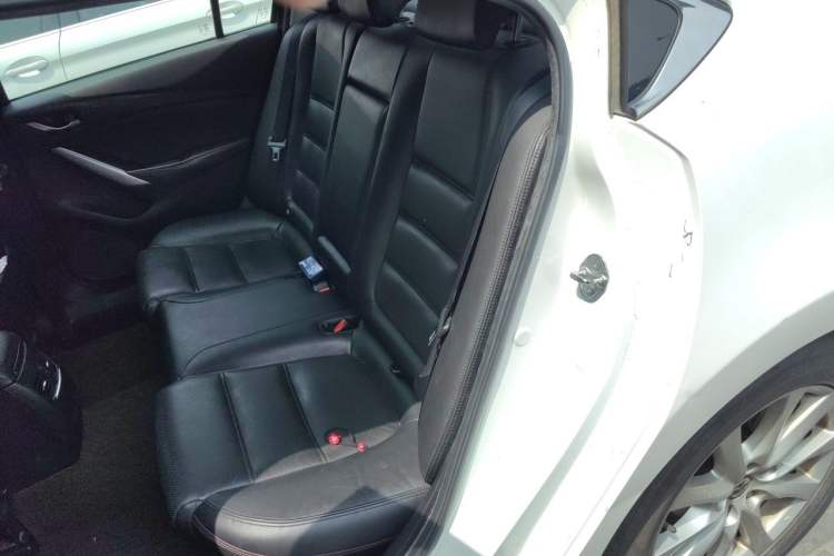 Used Mazda Atenza 2015 2.0L Blue Sky Luxury Edition Left Rear Seat