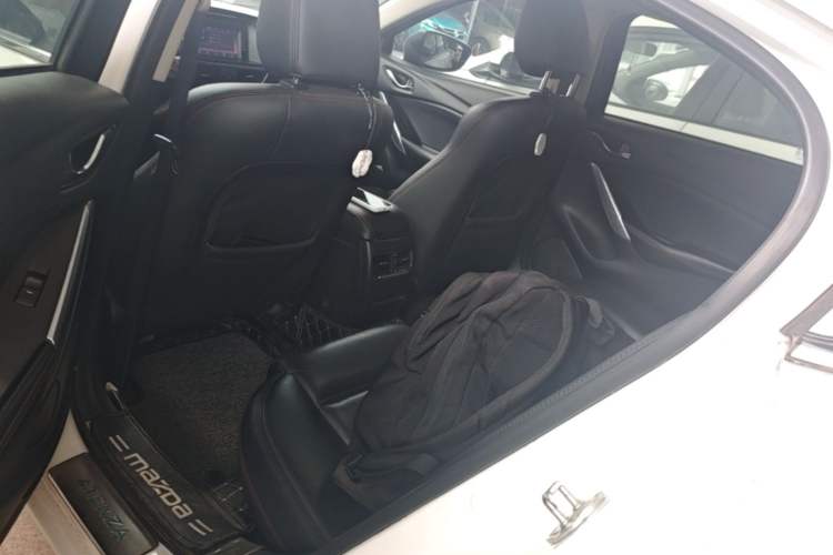 Used Mazda Atenza 2015 2.0L Blue Sky Luxury Edition Left Rear Seat