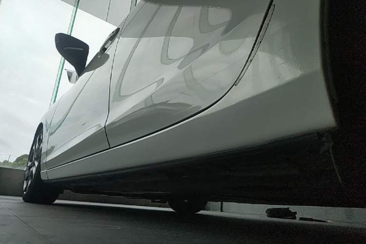 Used Mazda Atenza 2015 2.5L Blue Sky Sport Edition Left Side Sill