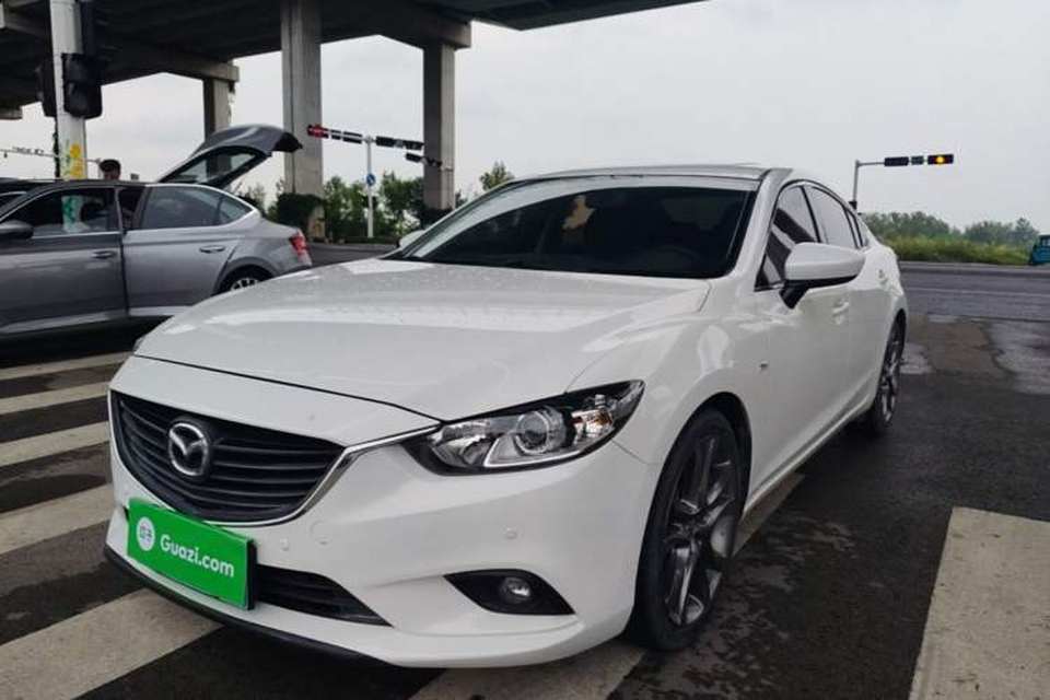 Mazda Atenza 2015