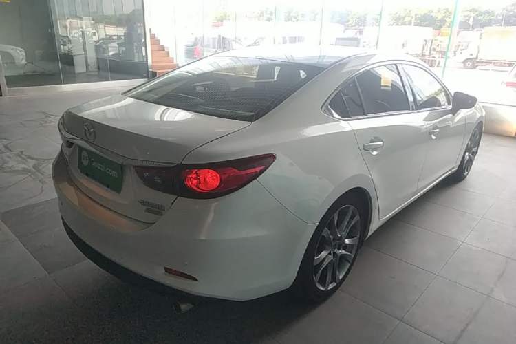Used Mazda Atenza 2015 2.5L Blue Sky Sport Edition Rear Right 45 Deg