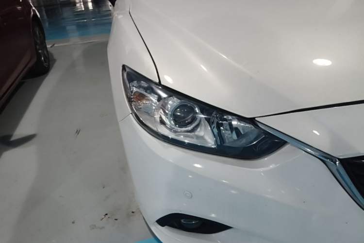 Used Mazda Atenza 2015 2.5L Blue Sky Sport Edition Right Front Headlight