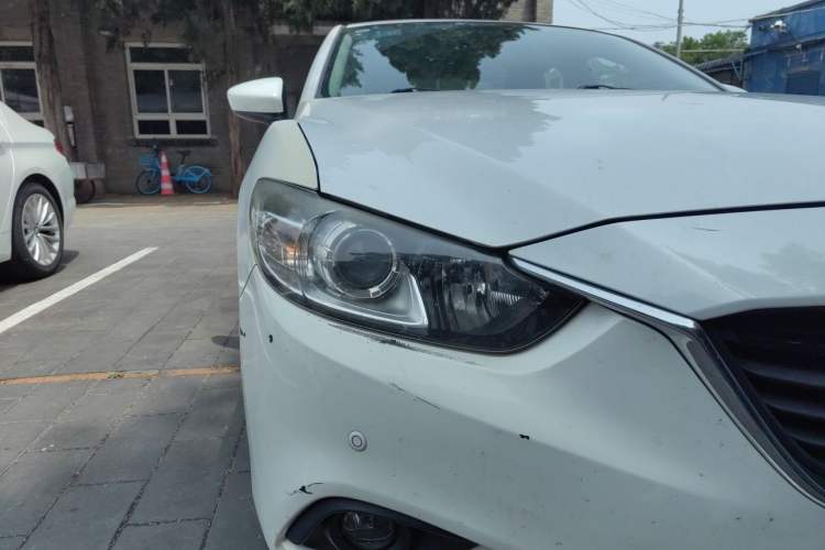 Used Mazda Atenza 2015 2.0L Blue Sky Luxury Edition Right Front Headlight
