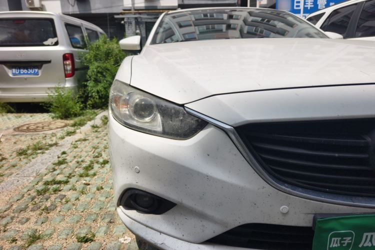 Used Mazda Atenza 2015 2.0L Blue Sky Luxury Edition Right Front Headlight