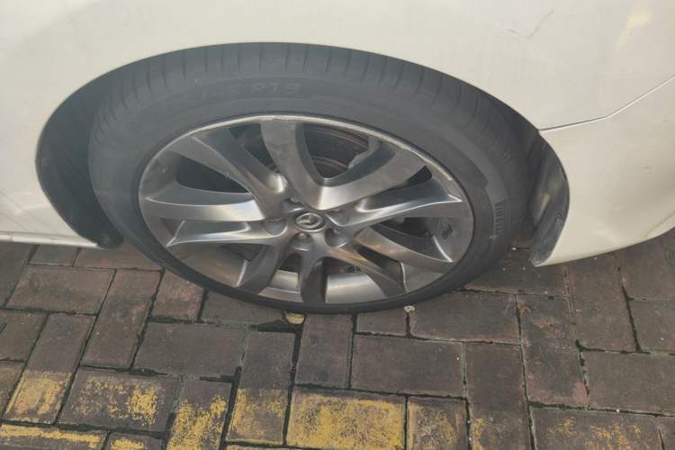 Used Mazda Atenza 2015 2.5L Blue Sky Prestige Edition Right Front Wheel Hub