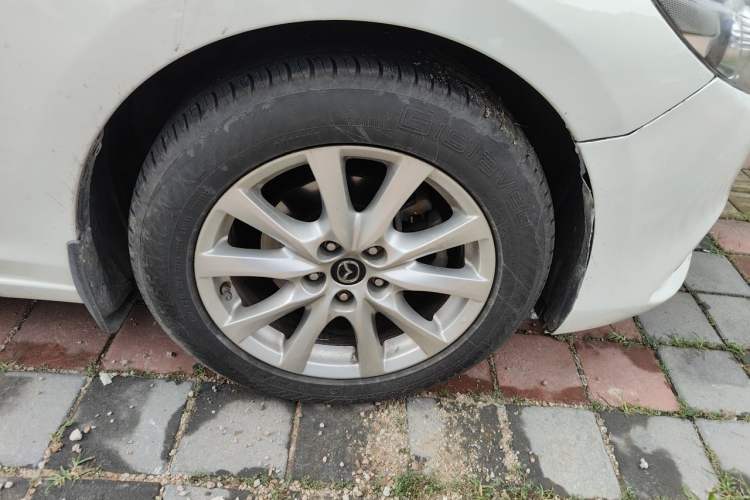 Used Mazda Atenza 2015 2.0L Blue Sky Fashion Edition Right Front Wheel Hub