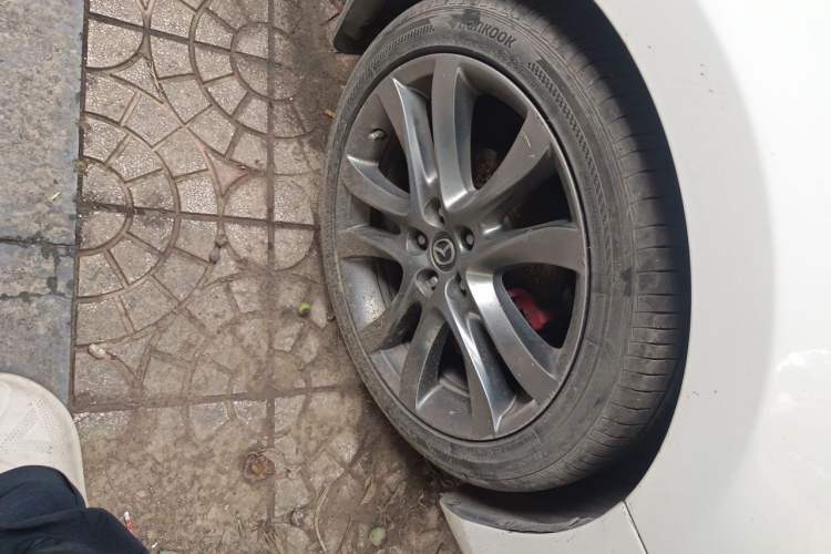 Used Mazda Atenza 2015 2.5L Blue Sky Prestige Edition Right Front Wheel Hub