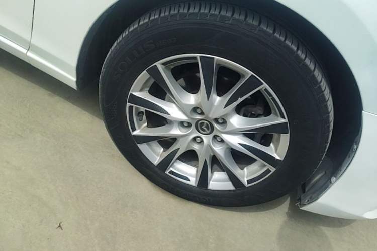 Used Mazda Atenza 2015 2.0L Blue Sky Luxury Edition Right Front Wheel Hub