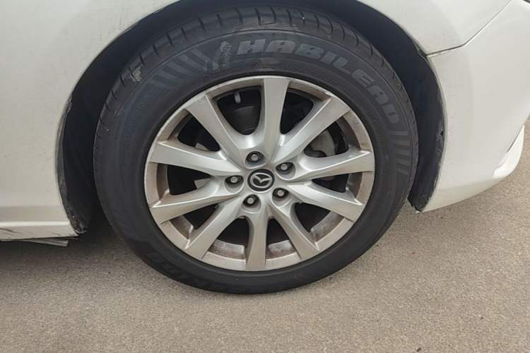 Used Mazda Atenza 2015 2.0L Blue Sky Luxury Edition Right Front Wheel Hub