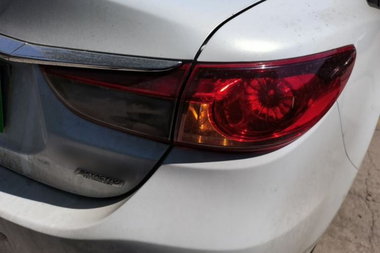Used Mazda Atenza 2015 2.5L Blue Sky Sport Edition Right Rear Taillight