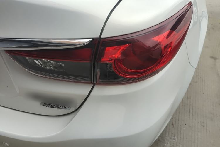 Used Mazda Atenza 2015 2.5L Blue Sky Sport Edition Right Rear Taillight