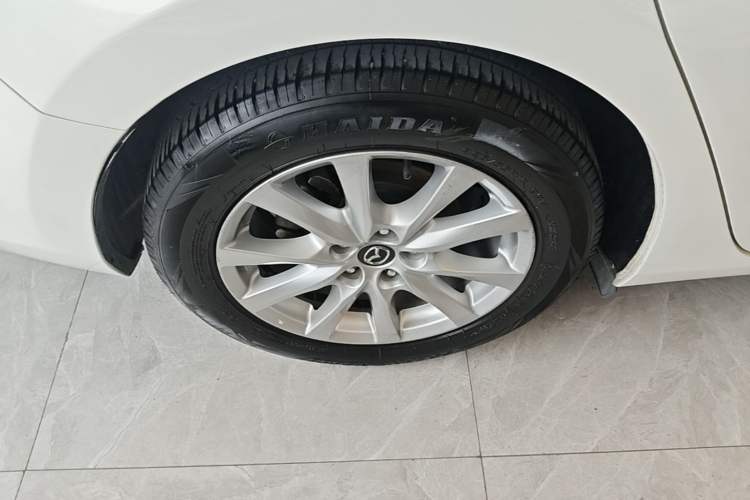 Used Mazda Atenza 2015 2.0L Blue Sky Fashion Edition Right Rear Wheel Hub