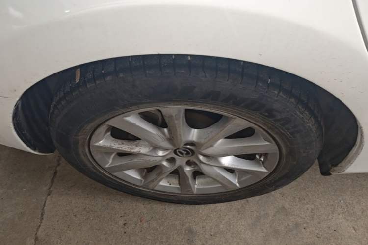 Used Mazda Atenza 2015 2.0L Blue Sky Luxury Edition Right Rear Wheel Hub
