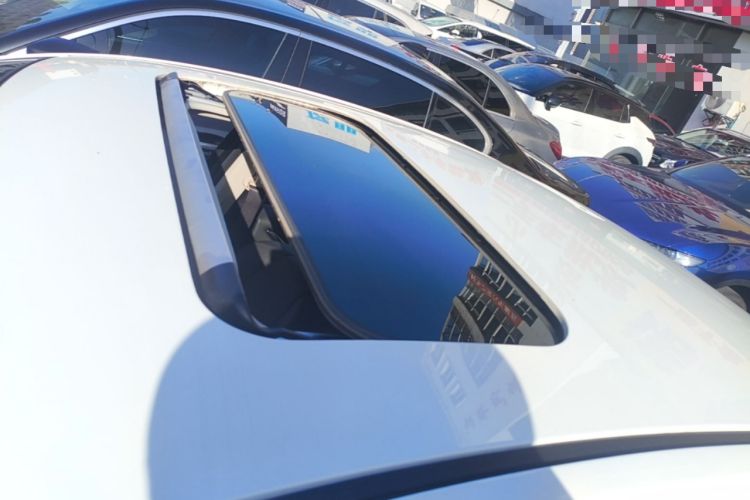 Used Mazda Atenza 2015 2.0L Blue Sky Luxury Edition Roof