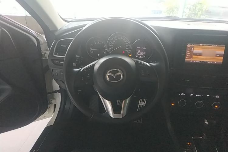 Used Mazda Atenza 2015 2.5L Blue Sky Sport Edition Steering Wheel