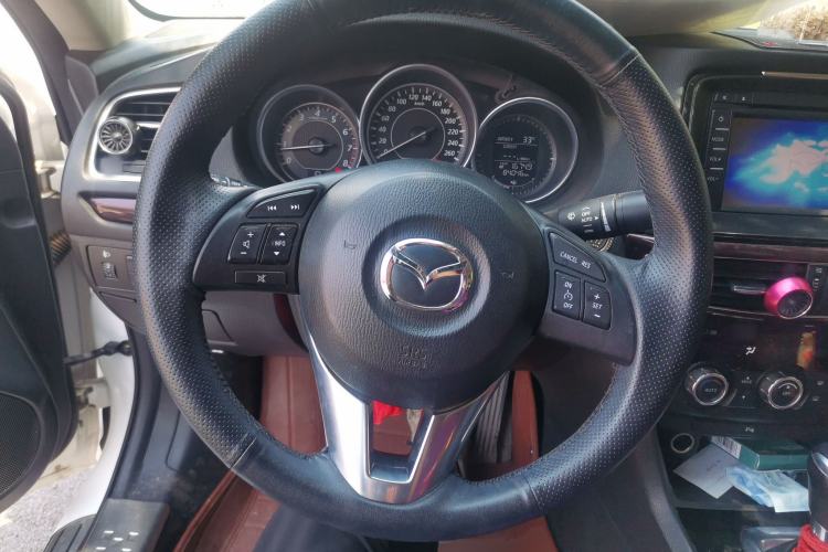 Used Mazda Atenza 2015 2.0L Blue Sky Luxury Edition Steering Wheel