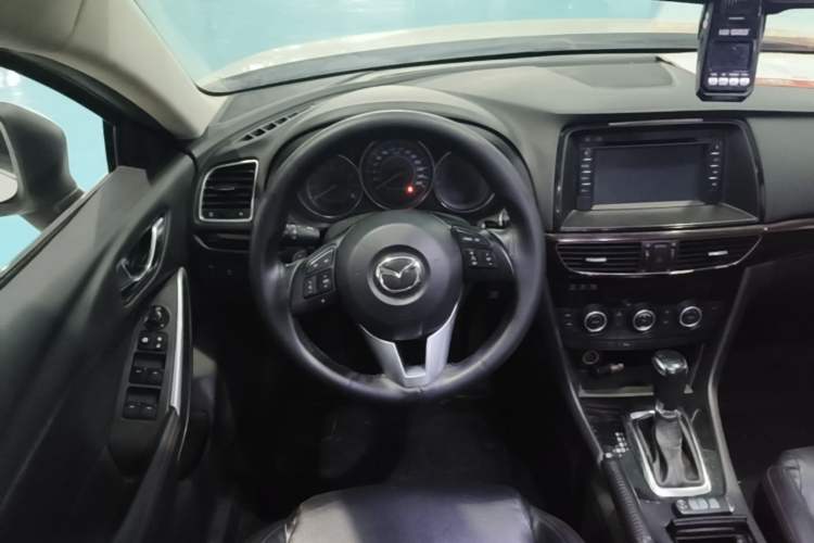 Used Mazda Atenza 2015 2.5L Blue Sky Sport Edition Steering Wheel