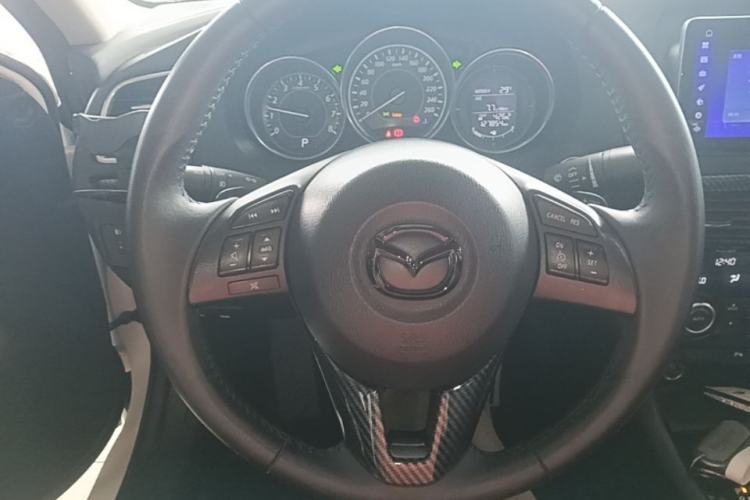 Used Mazda Atenza 2015 2.5L Blue Sky Sport Edition Steering Wheel