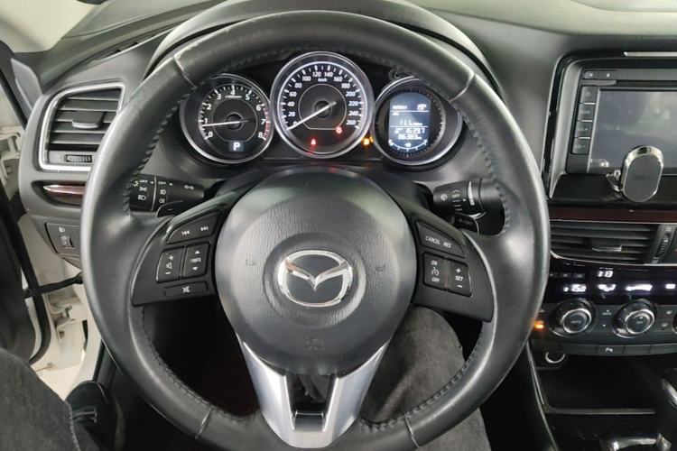 Used Mazda Atenza 2015 2.5L Blue Sky Sport Edition Steering Wheel