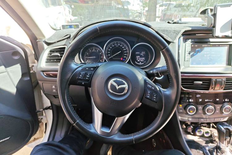 Used Mazda Atenza 2015 2.5L Blue Sky Prestige Edition Steering Wheel