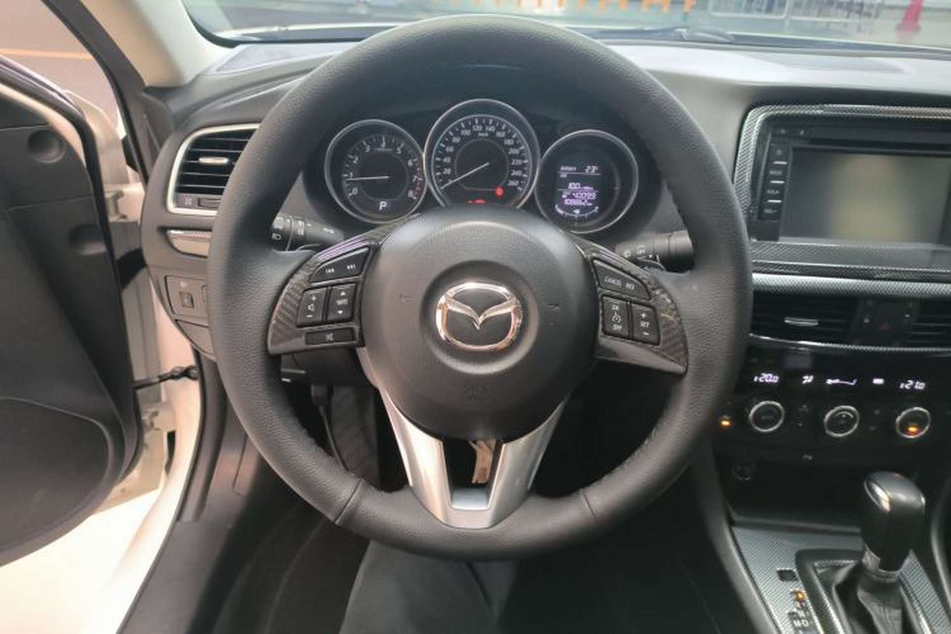 Used Mazda Atenza 2015 2.5L Blue Sky Sport Edition Steering Wheel