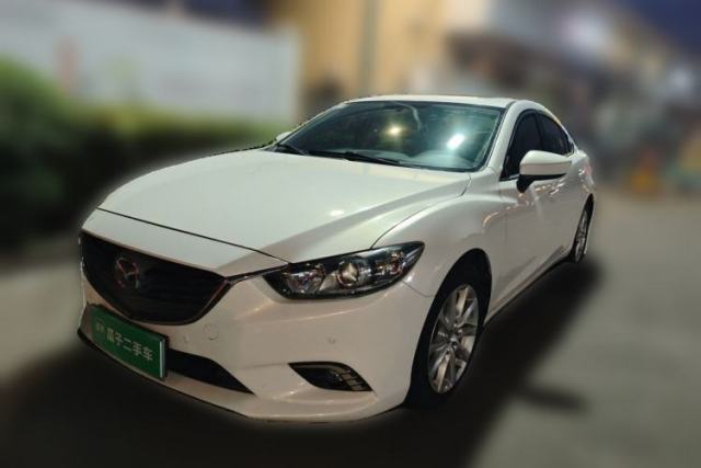 Ojetý Mazda Atenza 2015 2.0L Blue Sky Luxury Edition